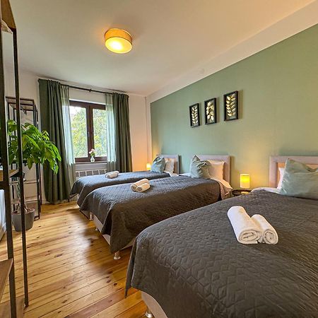 Immostay #7 -Helle Wohnung Mit Grossem Garten -4 Zimmer, Wifi & Free Parking Bremen Exteriör bild