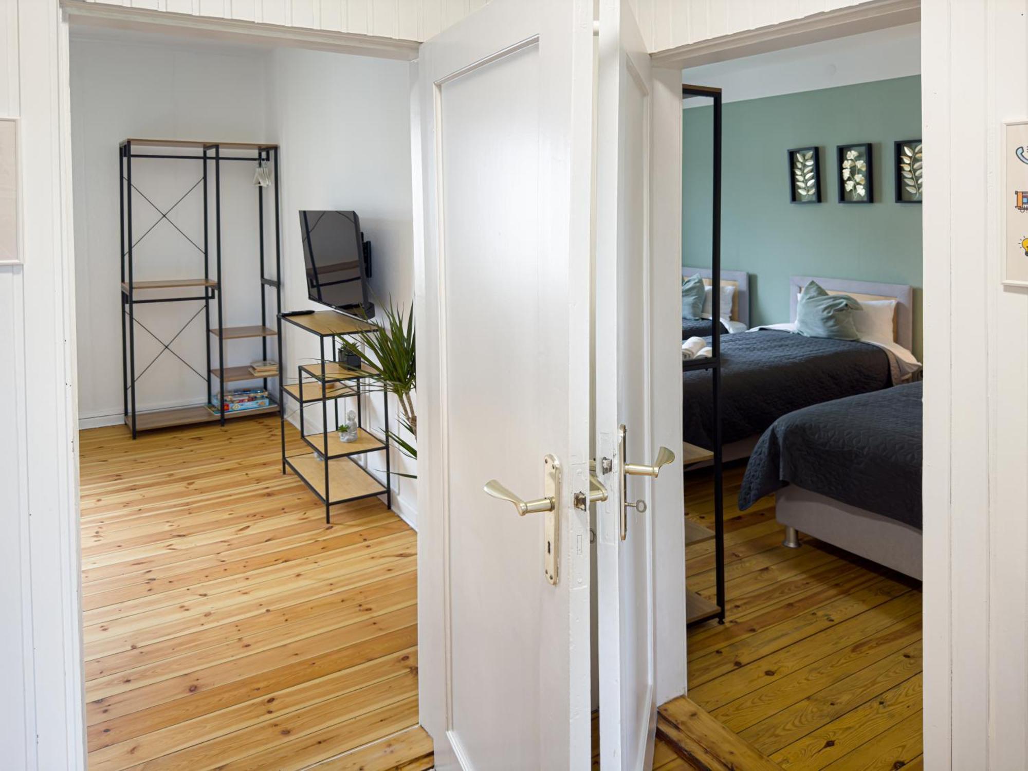 Immostay #7 -Helle Wohnung Mit Grossem Garten -4 Zimmer, Wifi & Free Parking Bremen Exteriör bild
