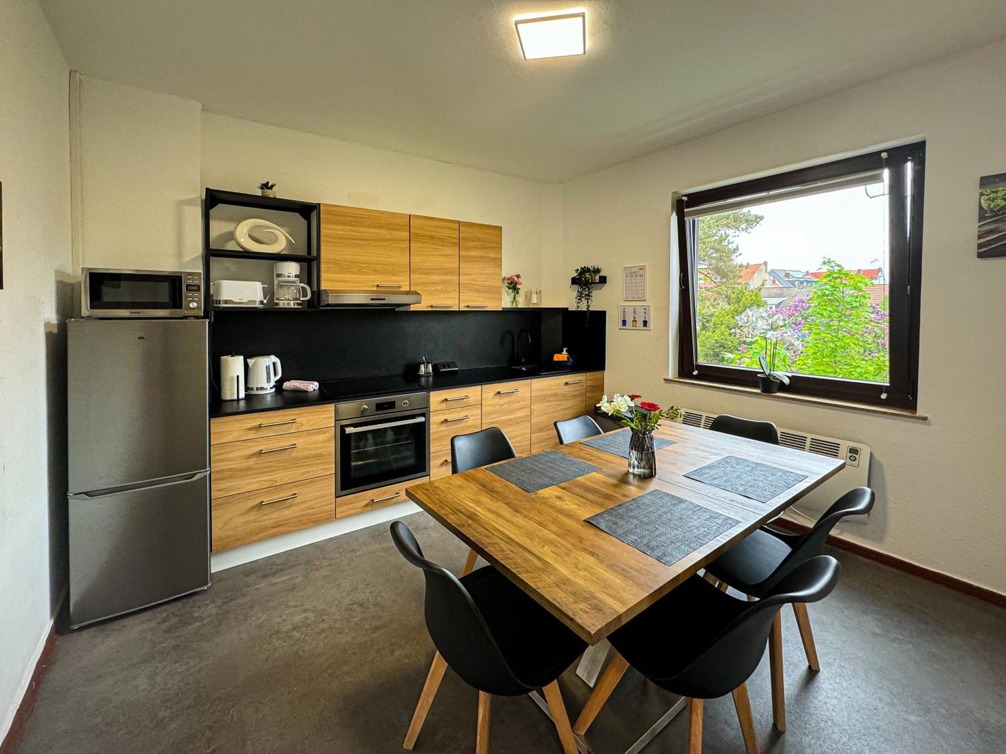Immostay #7 -Helle Wohnung Mit Grossem Garten -4 Zimmer, Wifi & Free Parking Bremen Exteriör bild